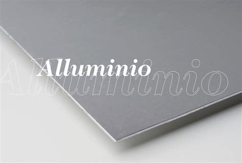  Alluminio: Materiale Legggero e Versatile per Impianti Medicali!